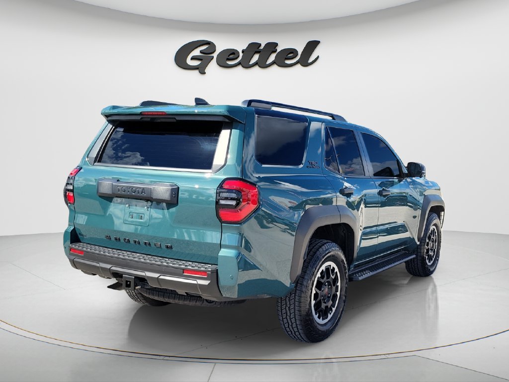 Certified 2025 Toyota 4Runner TRD Off-Road Premium AWD/4WD image 5