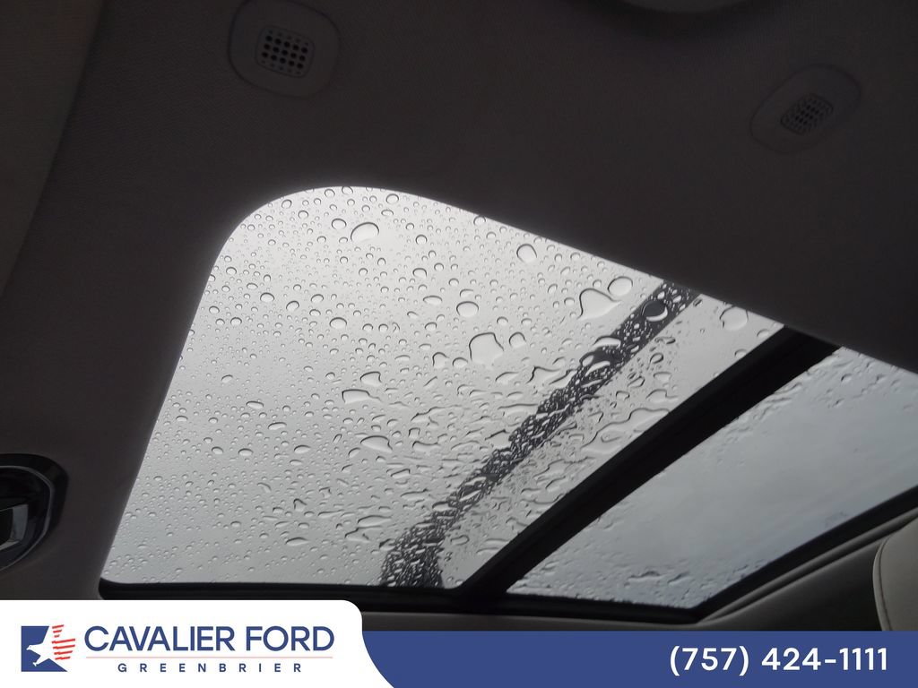 Used 2021 Jeep Grand Cherokee L Overland w/ Luxury Tech Group IV AWD/4WD image 15