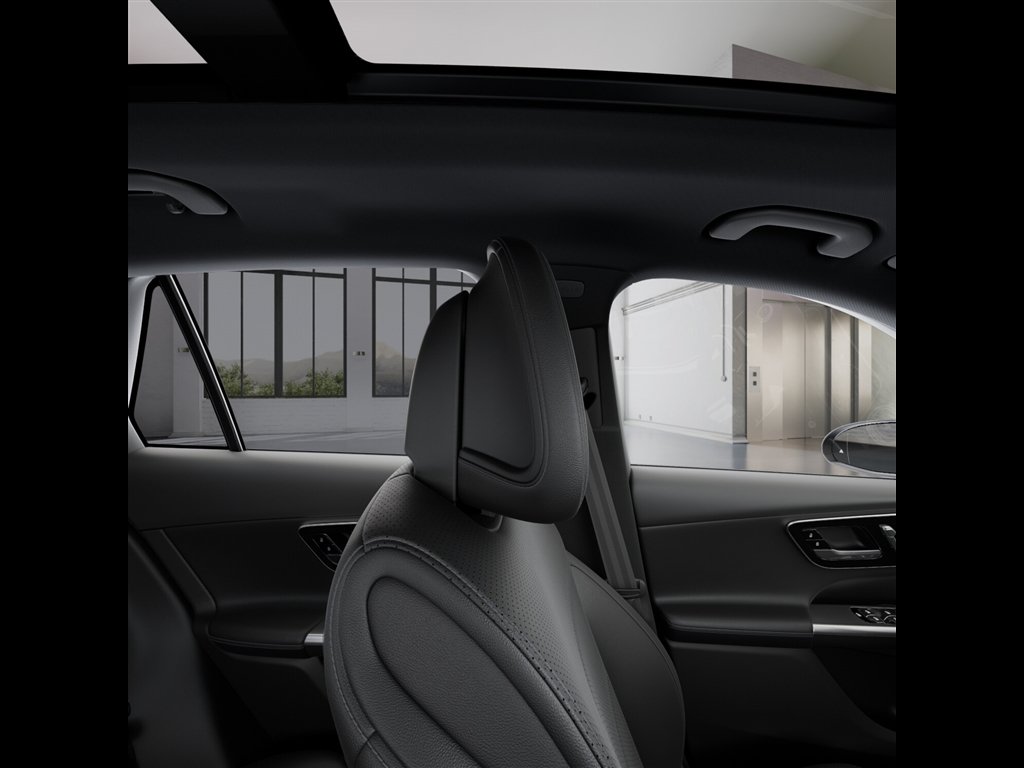 Certified 2026 Mercedes-Benz GLC 300 4MATIC image 43