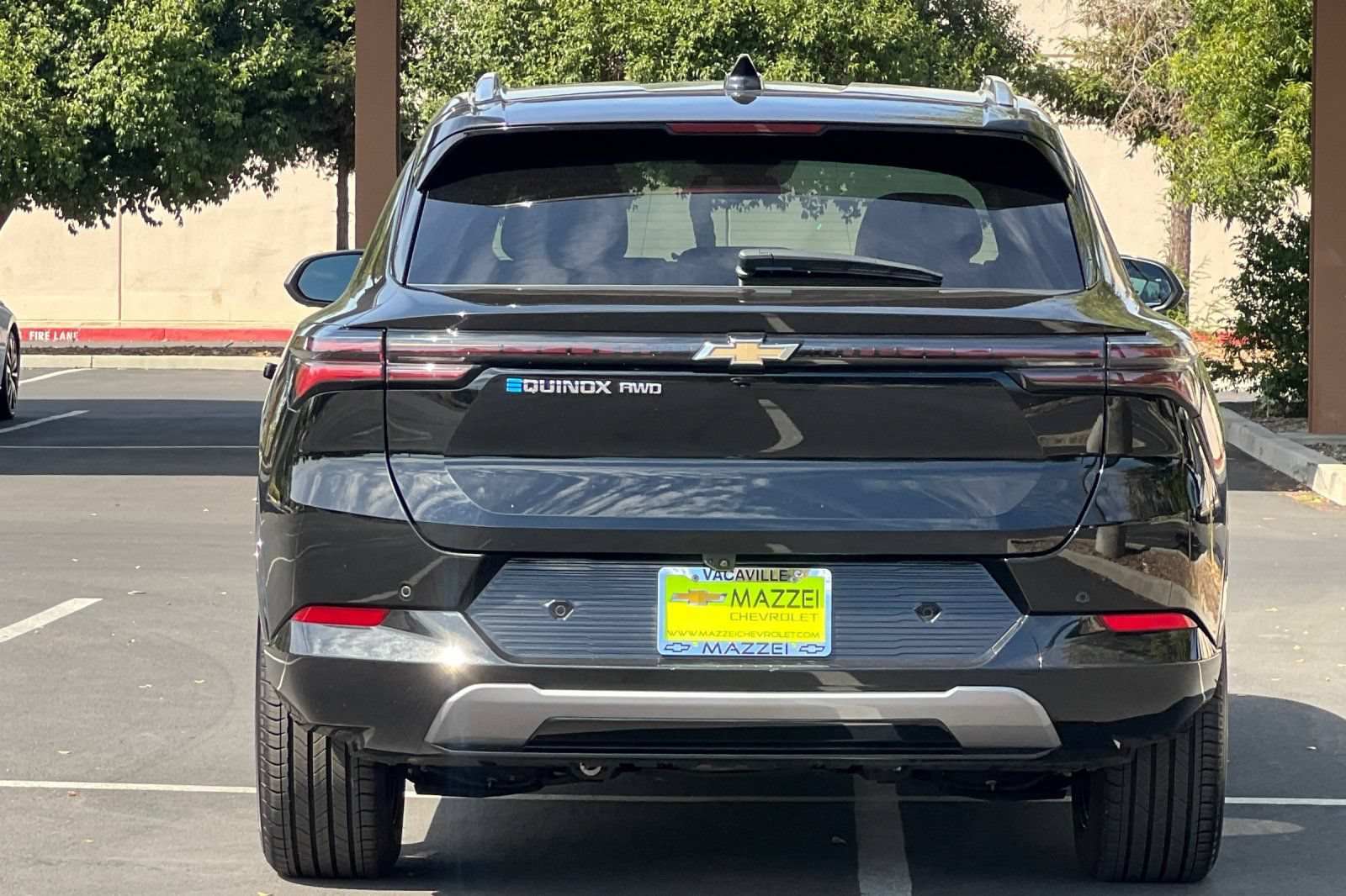 Used 2024 Chevrolet Equinox EV LT AWD/4WD image 12