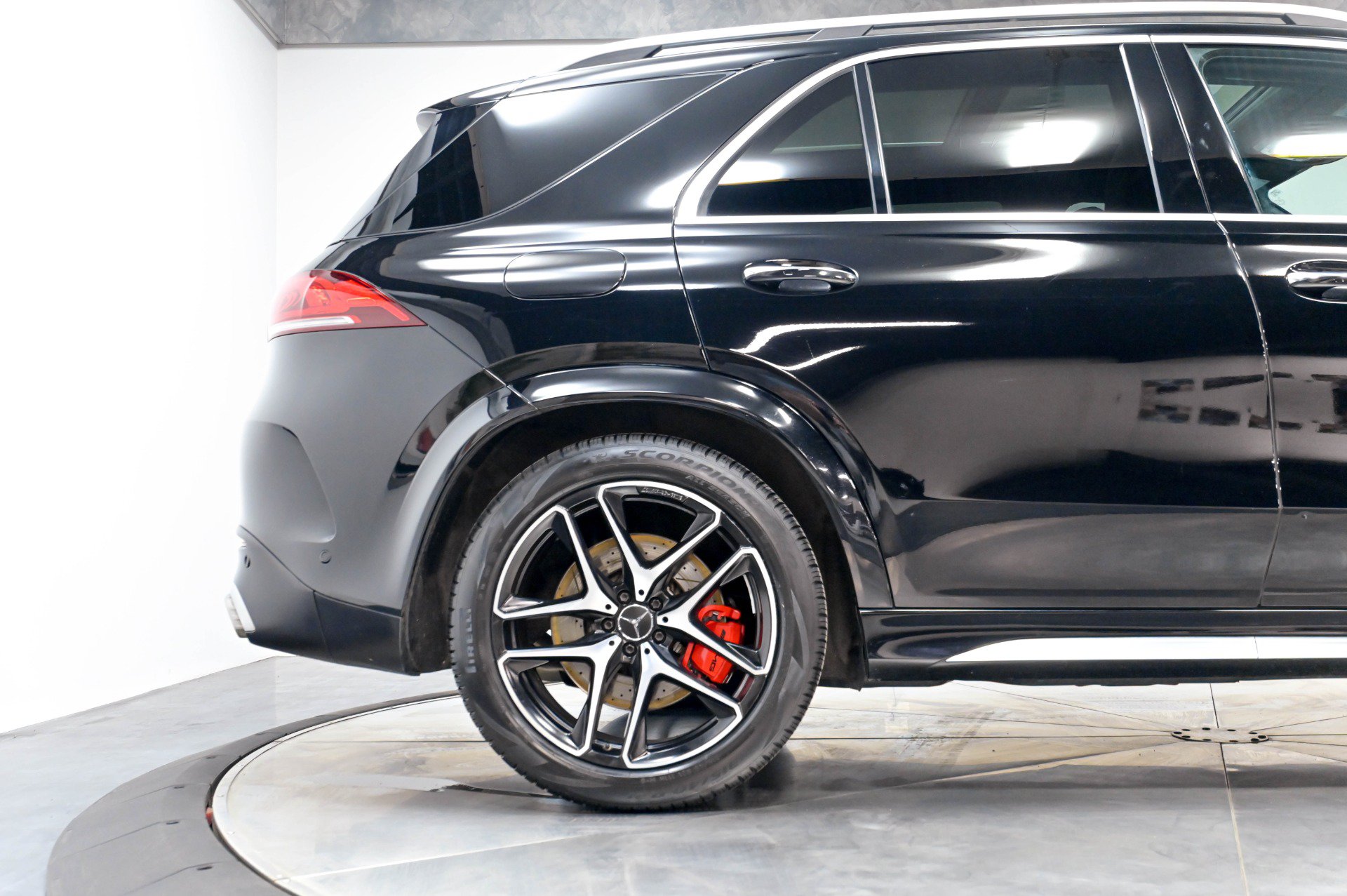 Used 2021 Mercedes-Benz GLE 63 AMG S image 22