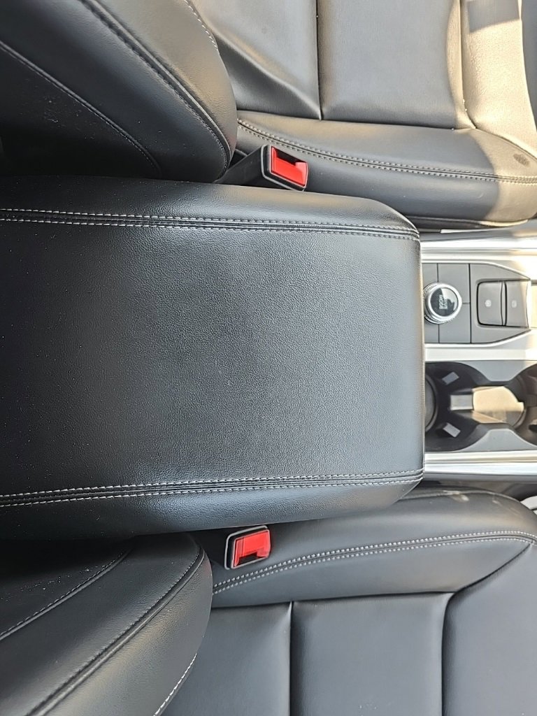 Used 2023 Ford Explorer XLT w/ Equipment Group 202A image 36