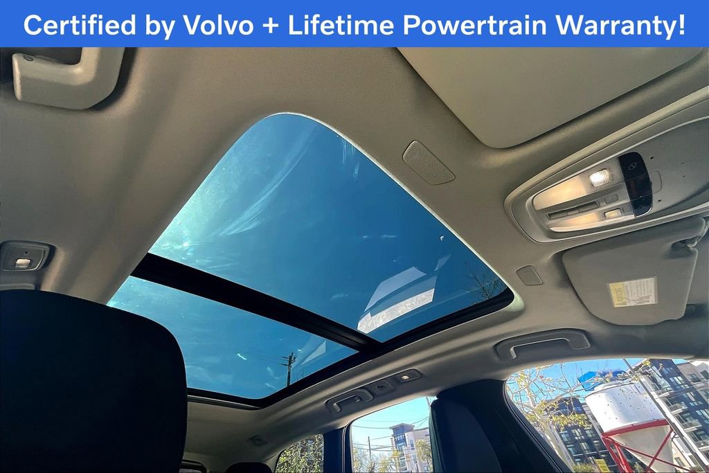 Used 2023 Volvo XC60 B5 Core image 21