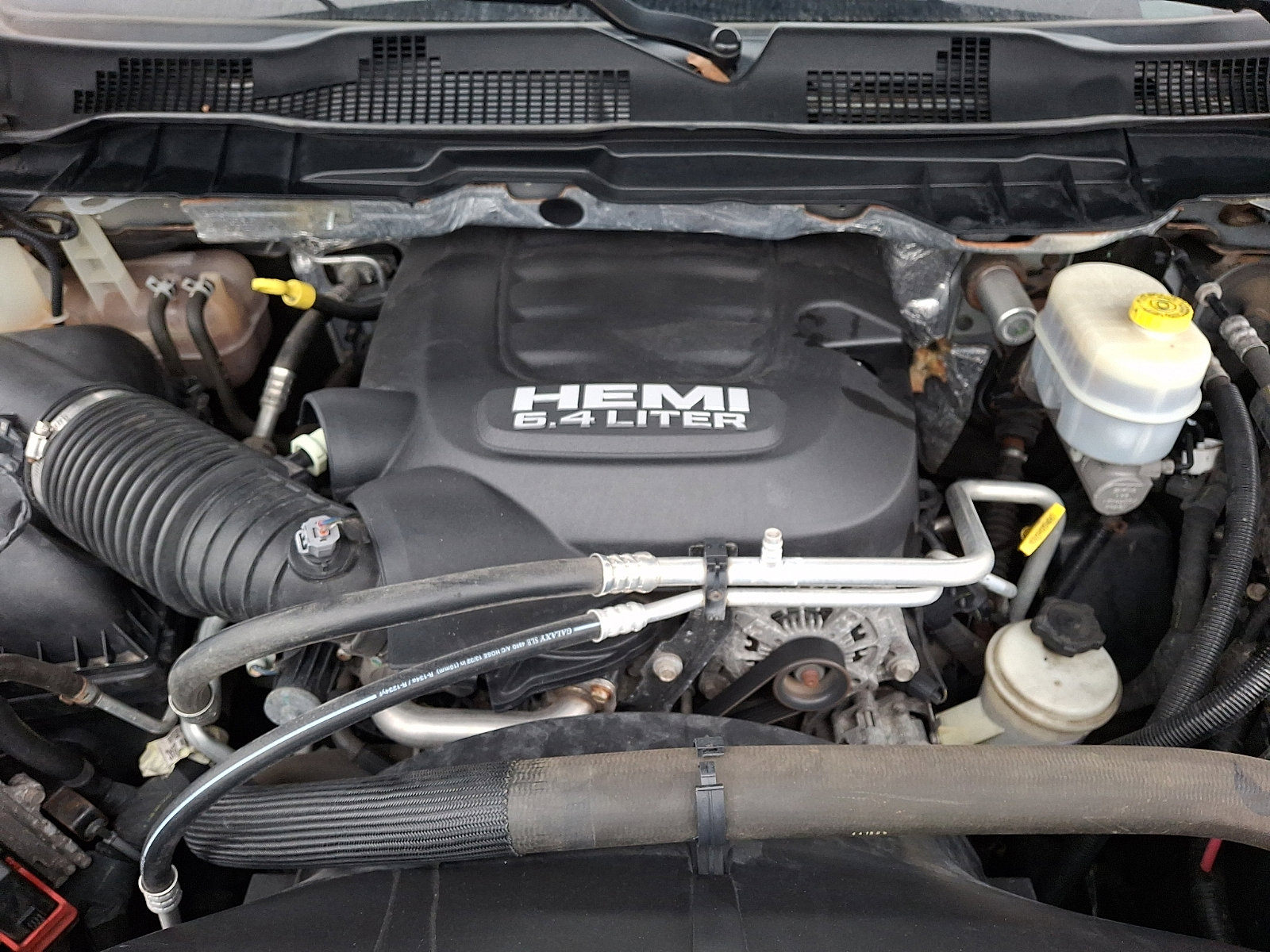 Used 2016 RAM 2500 Tradesman w/ Chrome Appearance Group image 29