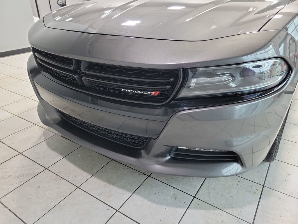 Used 2015 Dodge Charger SXT image 27