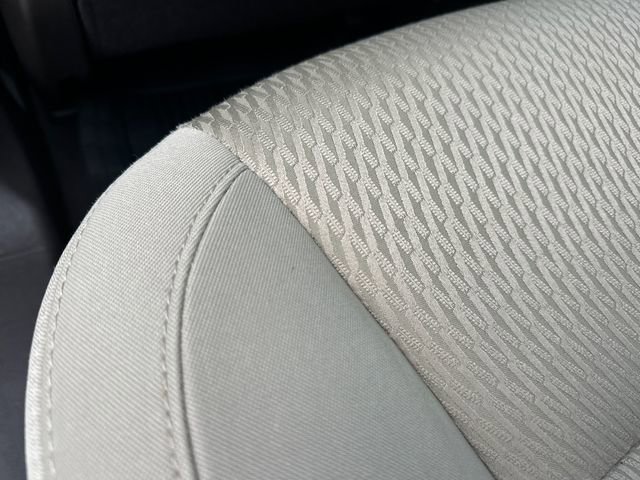 Used 2013 Hyundai Santa Fe Sport FWD image 13