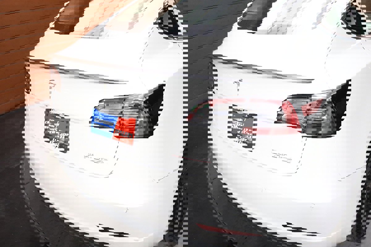 Used 2020 Tesla Model 3 Performance image 3