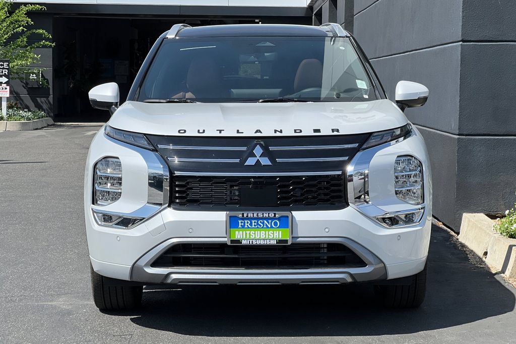 New 2026 Mitsubishi Outlander SEL FWD image 10