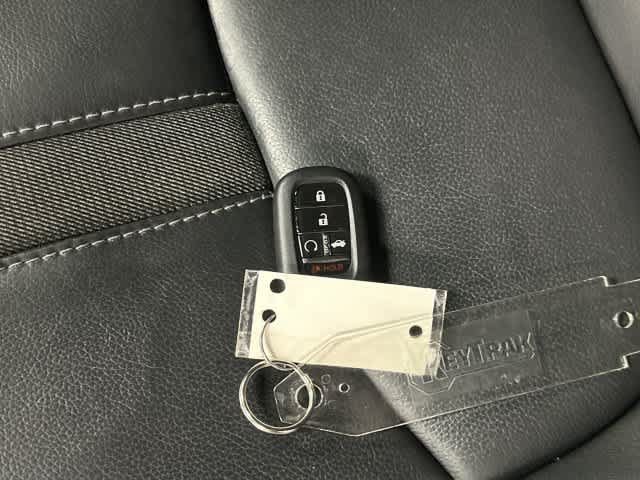 Certified 2024 Honda Pilot EX-L image 32