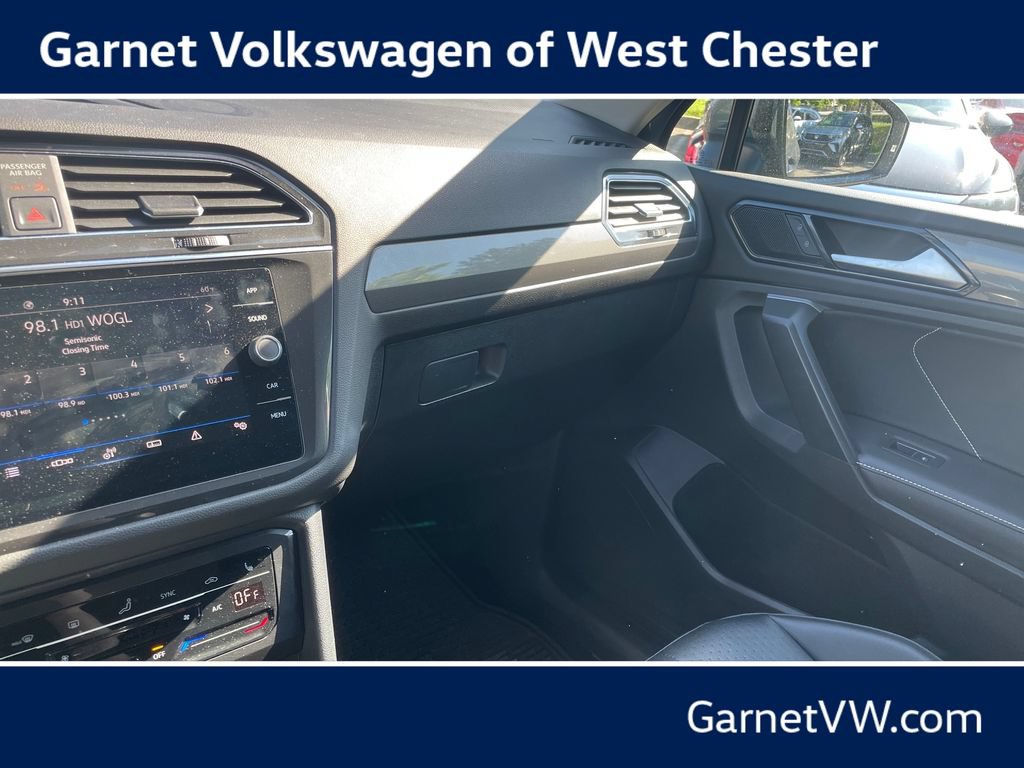 Certified 2023 Volkswagen Tiguan SE FWD image 16