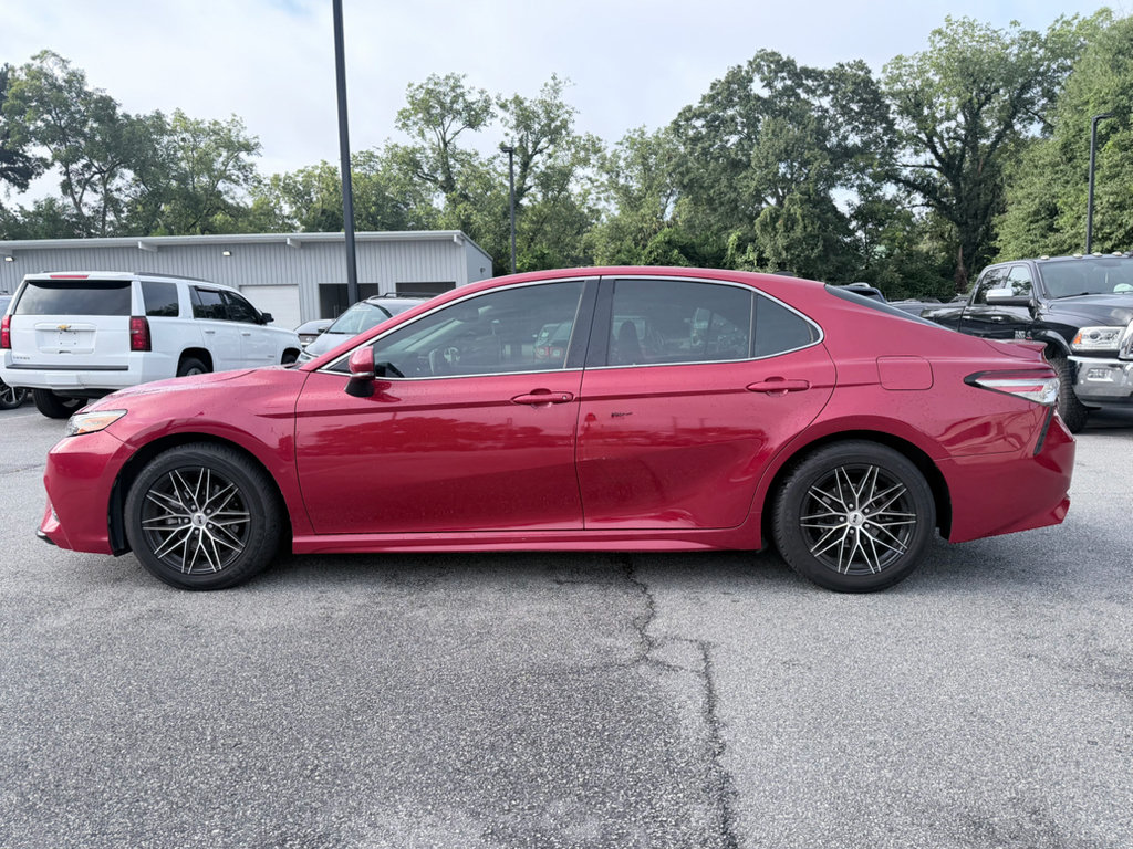 Used 2019 Toyota Camry XSE FWD image 5