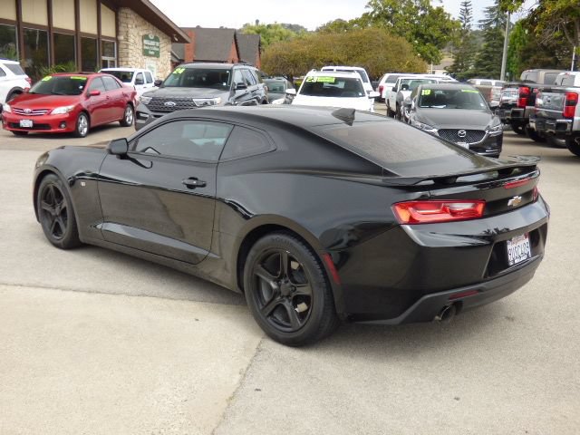 Used 2017 Chevrolet Camaro LT w/ Technology Package RWD image 5