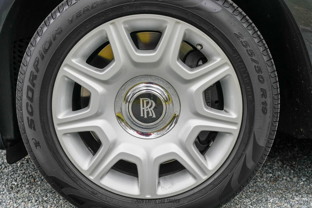 Used 2011 Rolls-Royce Ghost image 90