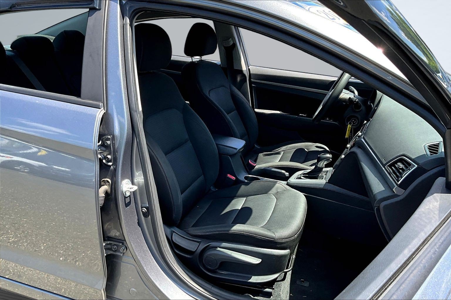 Used 2018 Hyundai Elantra SEL w/ Cargo Package FWD image 24