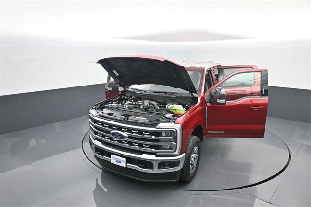 New 2026 Ford F250 Lariat w/ FX4 Off-Road Package image 38