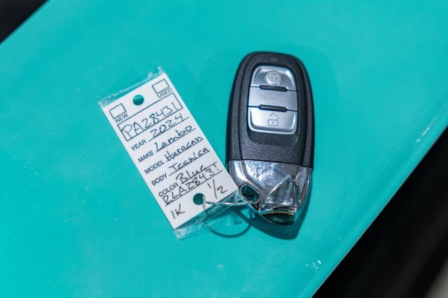 Used 2024 Lamborghini Huracan Tecnica image 50