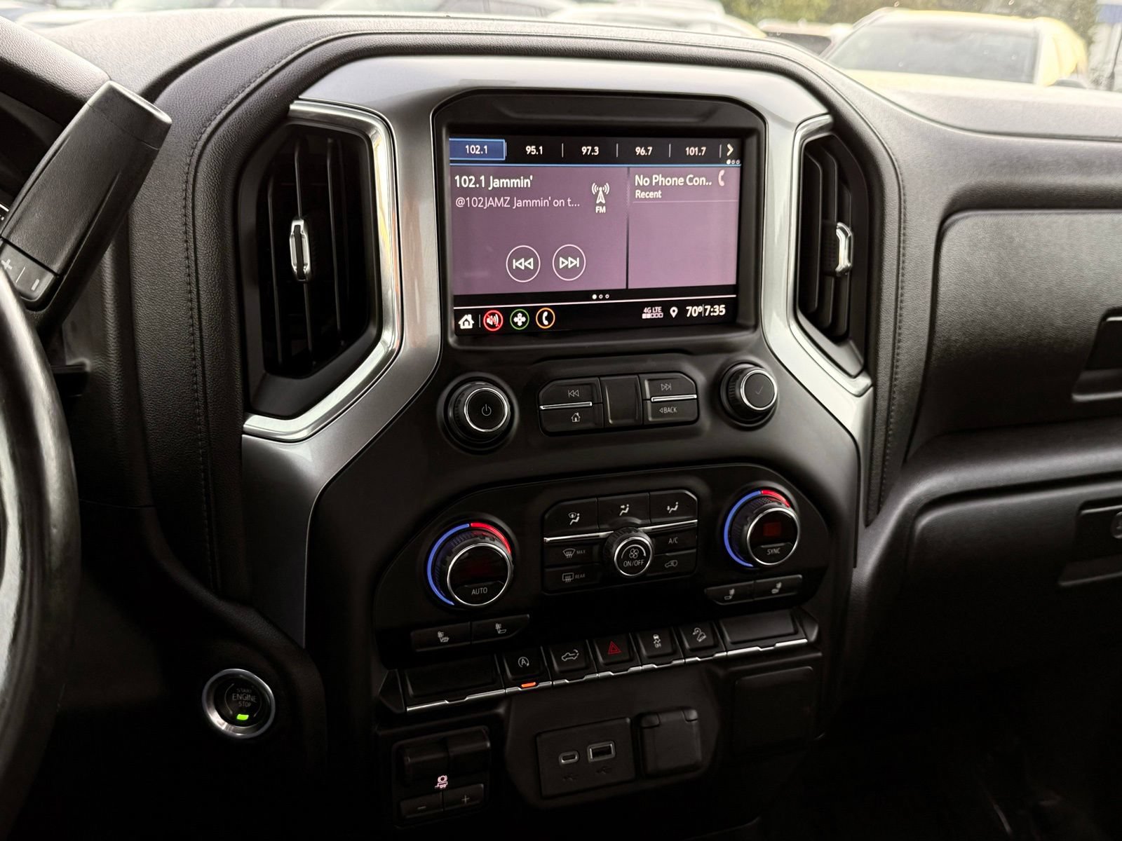 Used 2019 Chevrolet Silverado 1500 LT w/ All-Star Edition AWD/4WD image 37