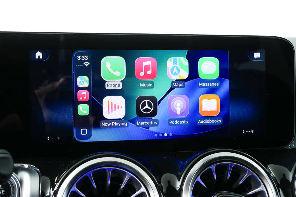 Used 2022 Mercedes-Benz GLB 250 image 13