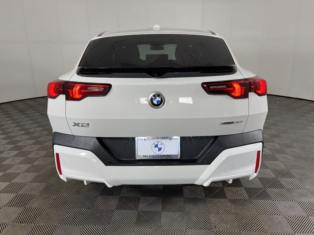 New 2026 BMW X2 xDrive28i w/ Convenience Package image 3