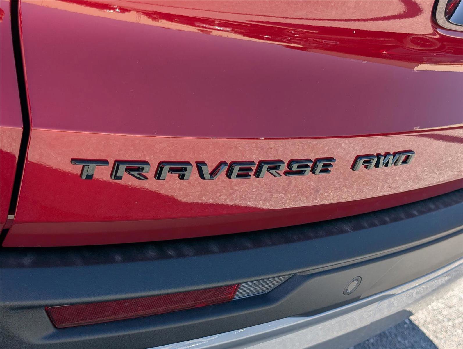 New 2026 Chevrolet Traverse Z71 w/ Enhanced Driving Package AWD/4WD image 5
