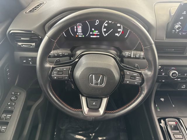 Certified 2025 Honda Pilot TrailSport image 30