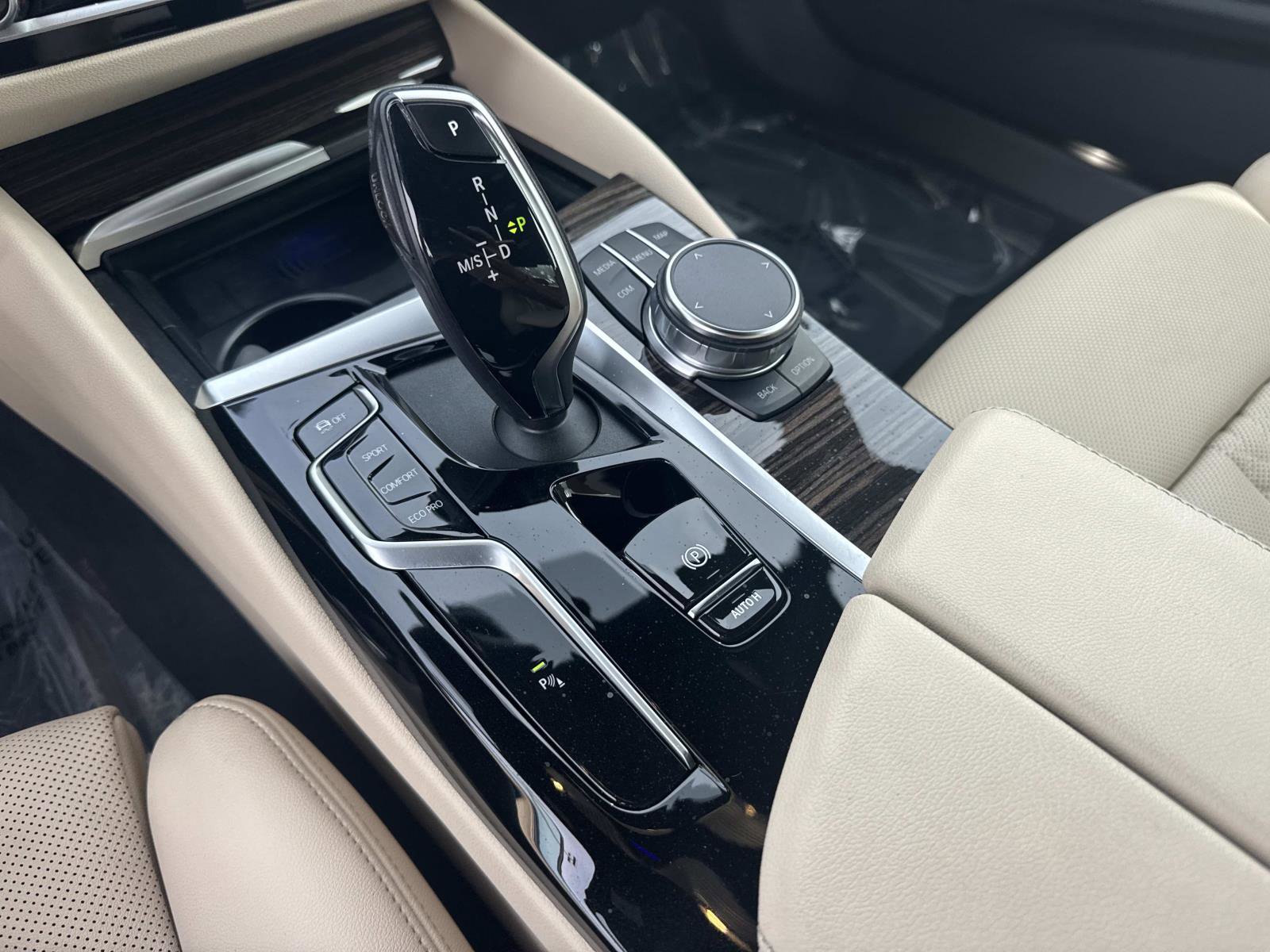 Certified 2023 BMW 540i 540i w/ Premium Package image 24