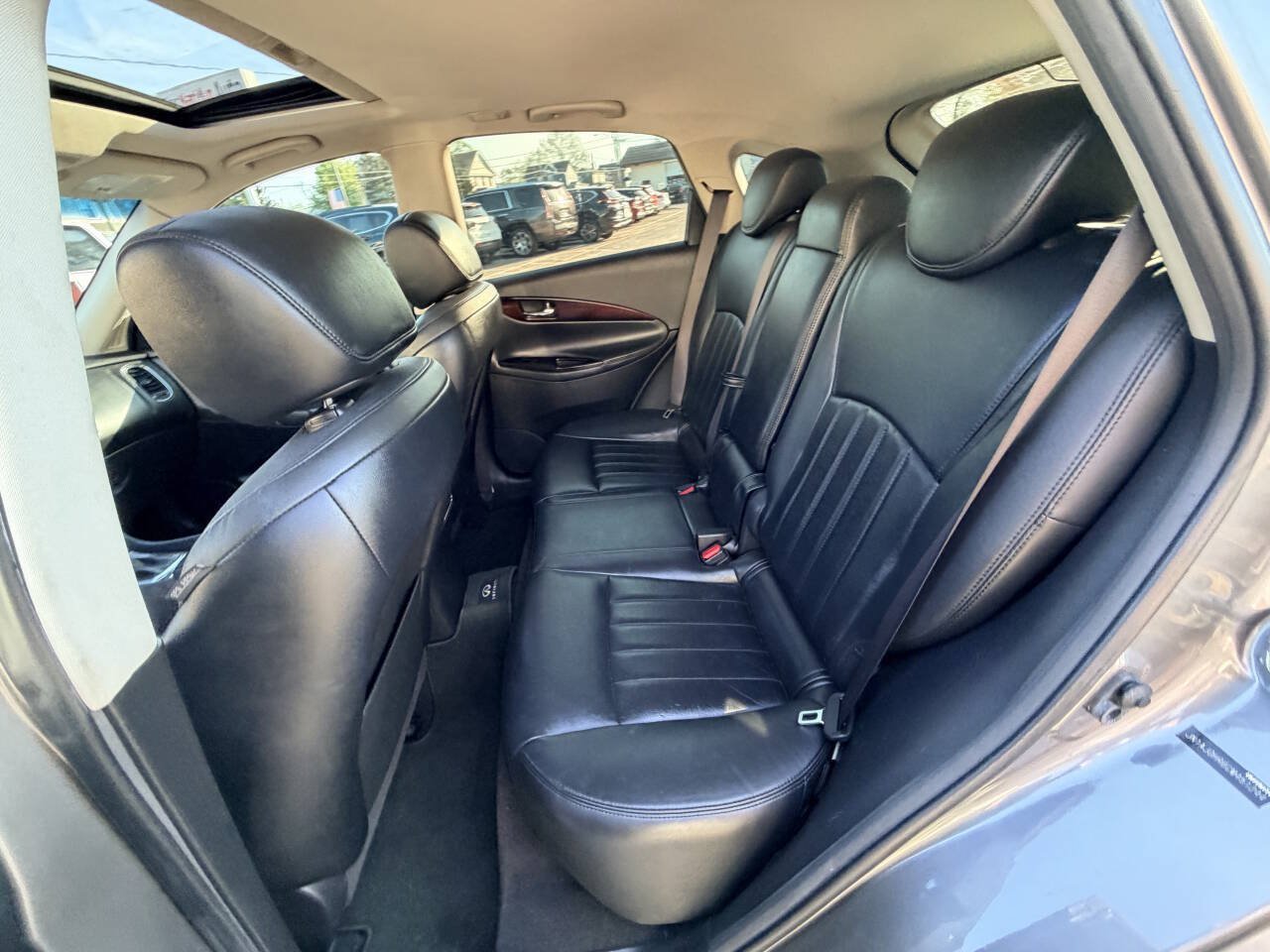 Used 2012 INFINITI EX35 Journey w/ Premium Pkg AWD/4WD image 27