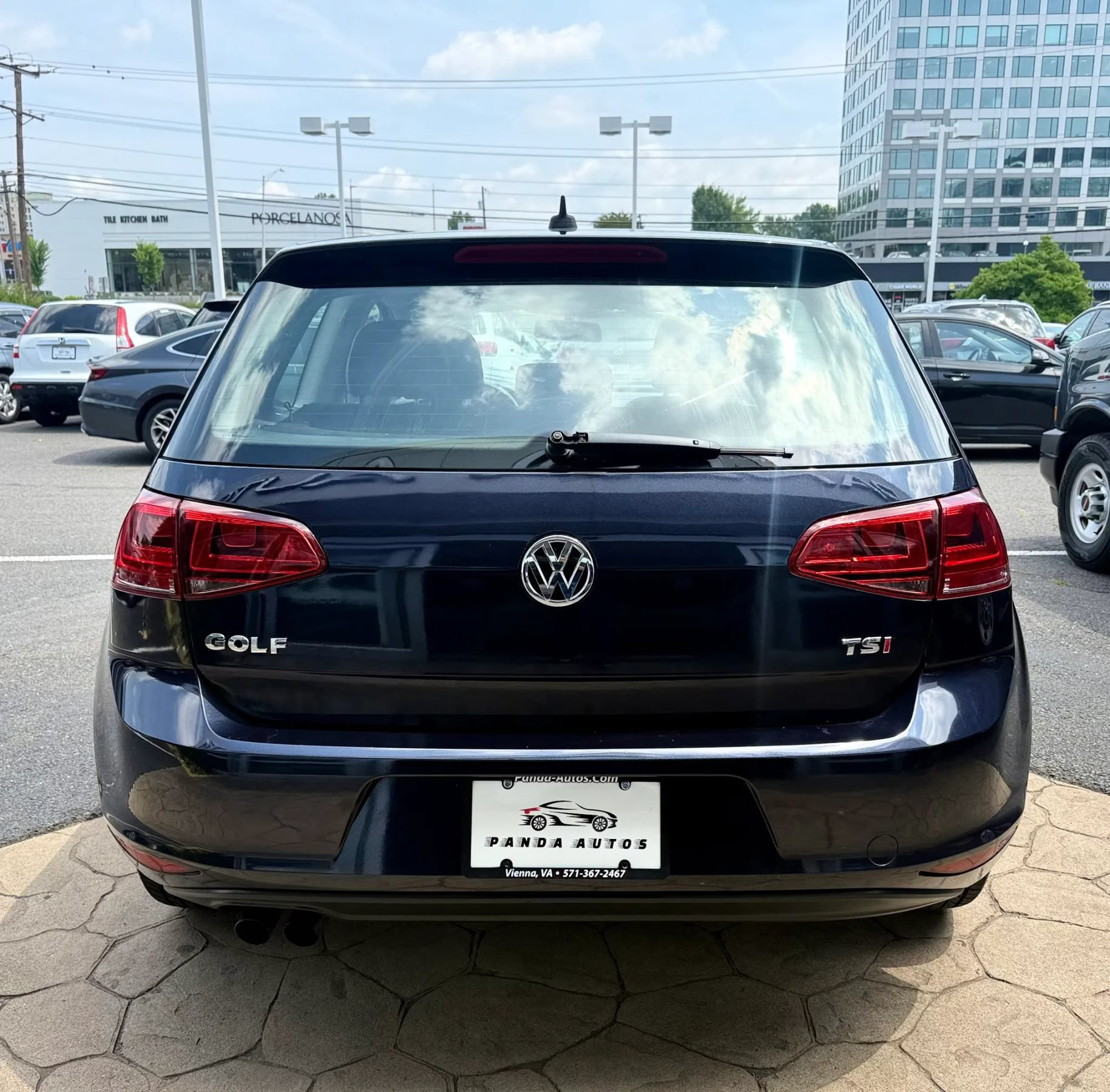 Used 2015 Volkswagen Golf S FWD image 6