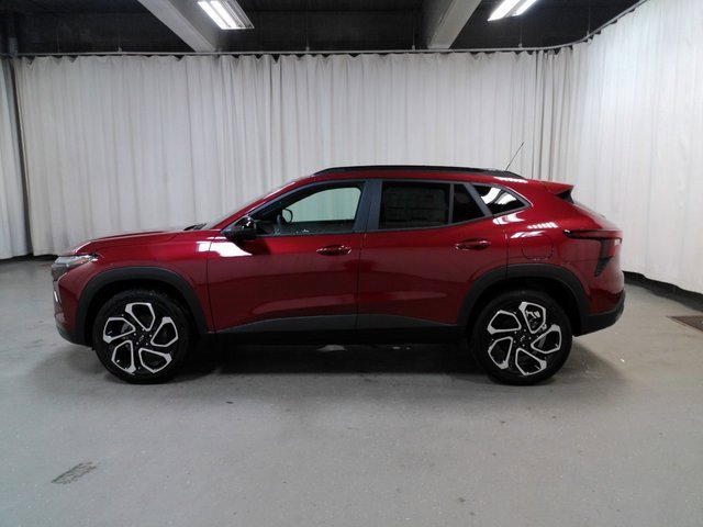 New 2025 Chevrolet Trax RS image 8