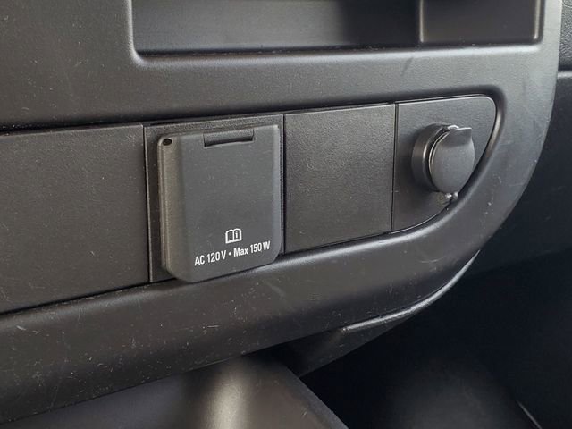 Used 2022 Chevrolet Express 2500 Work Van w/ Driver Convenience Package image 18