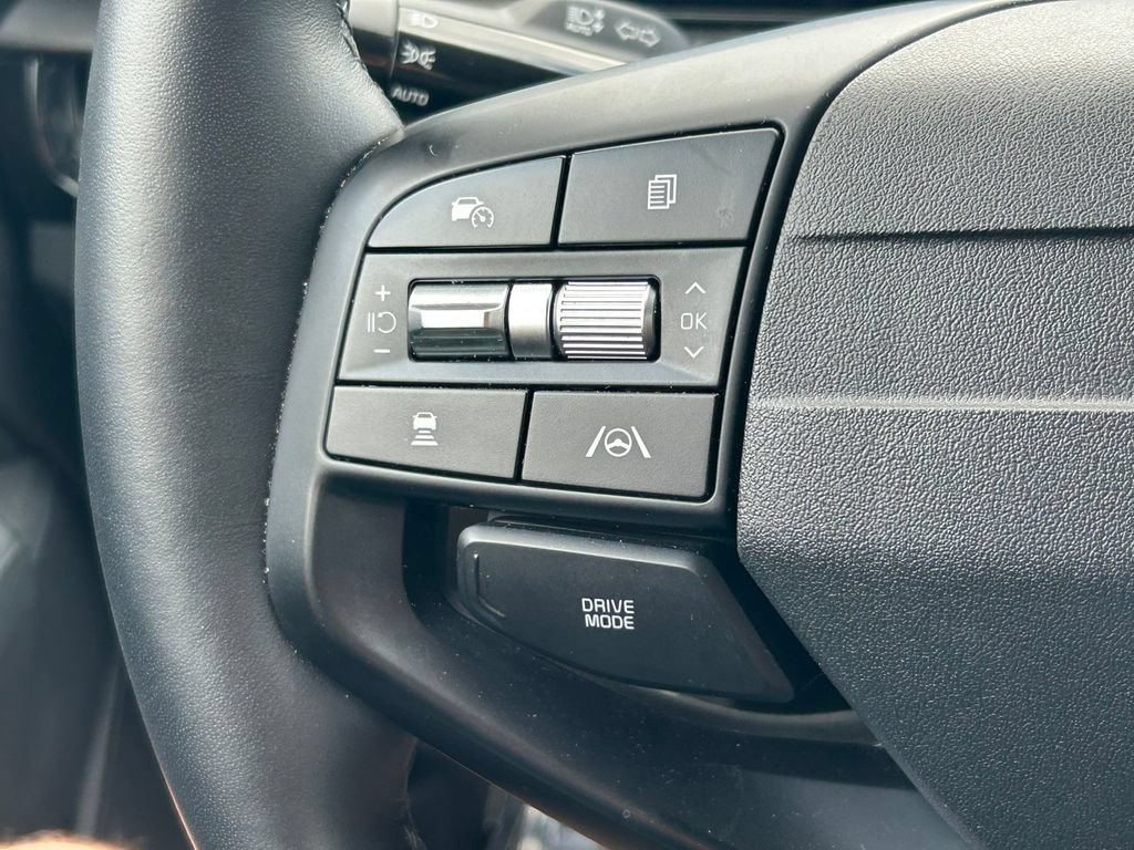 Used 2026 Kia Sportage LX FWD image 32