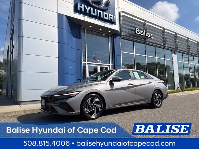 Used 2024 Hyundai Elantra Limited FWD image 1