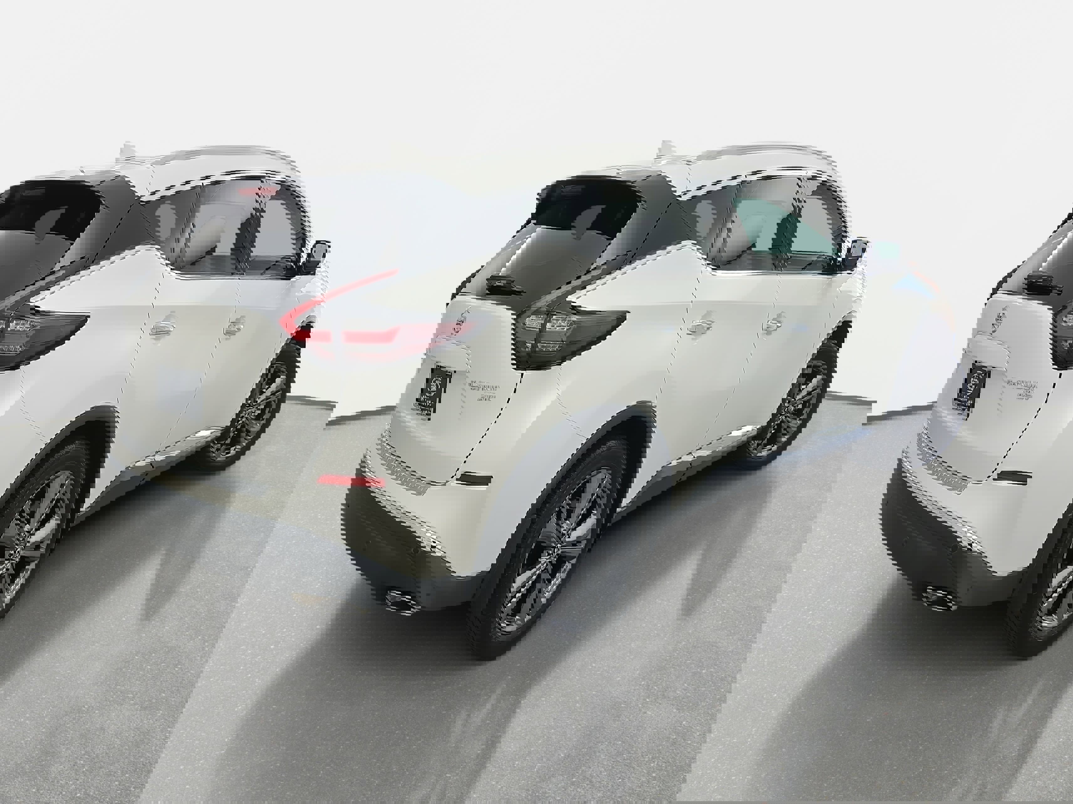 Used 2022 Nissan Murano Platinum w/ Cargo Package image 5