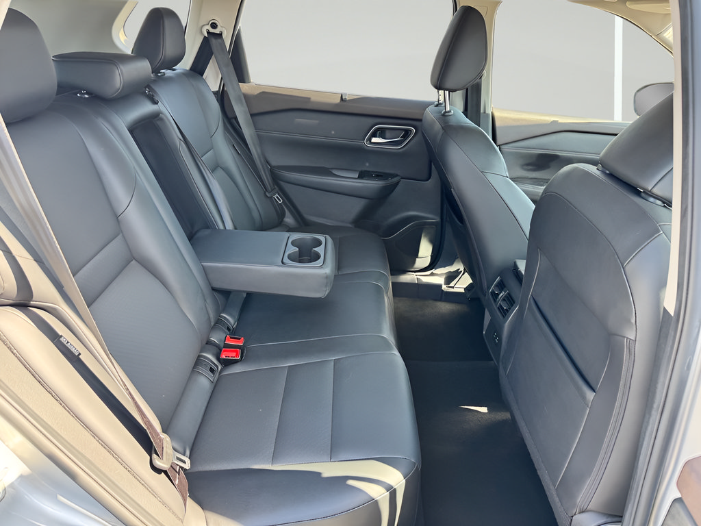 Used 2021 Nissan Rogue SV w/ Premium Package AWD/4WD image 29