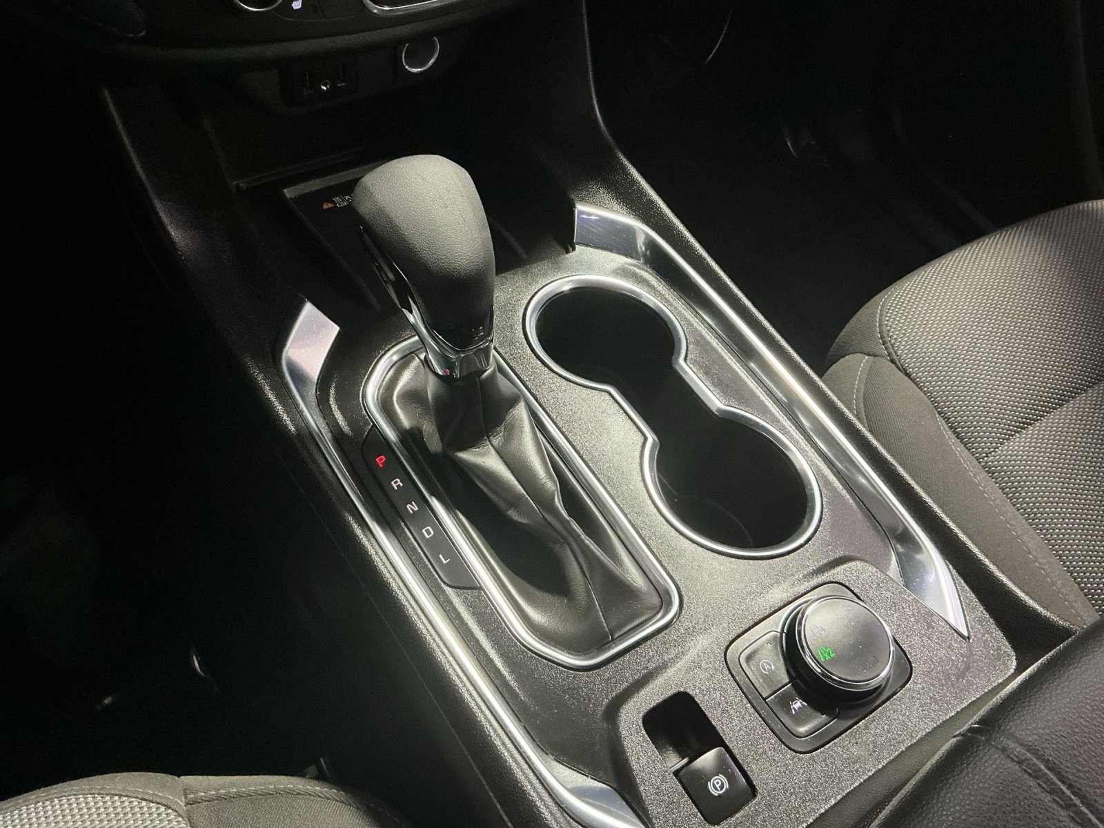 Used 2023 Chevrolet Traverse LT image 23