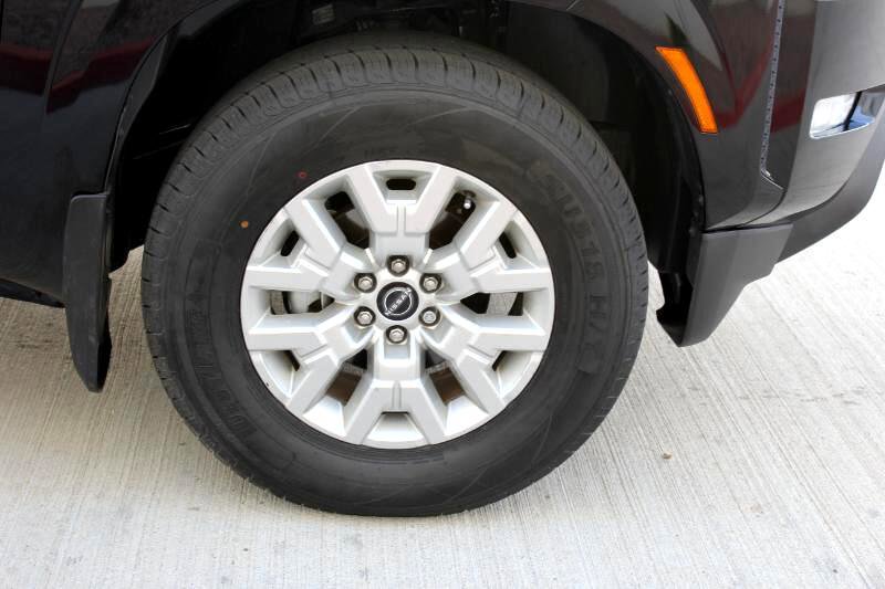 Used 2024 Nissan Frontier SV w/ SV Convenience Package image 41