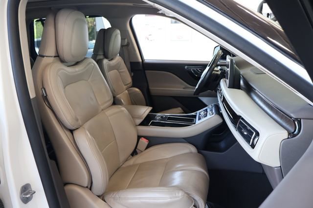 Used 2020 Lincoln Aviator Reserve w/ Equipment Group 202A AWD/4WD image 23