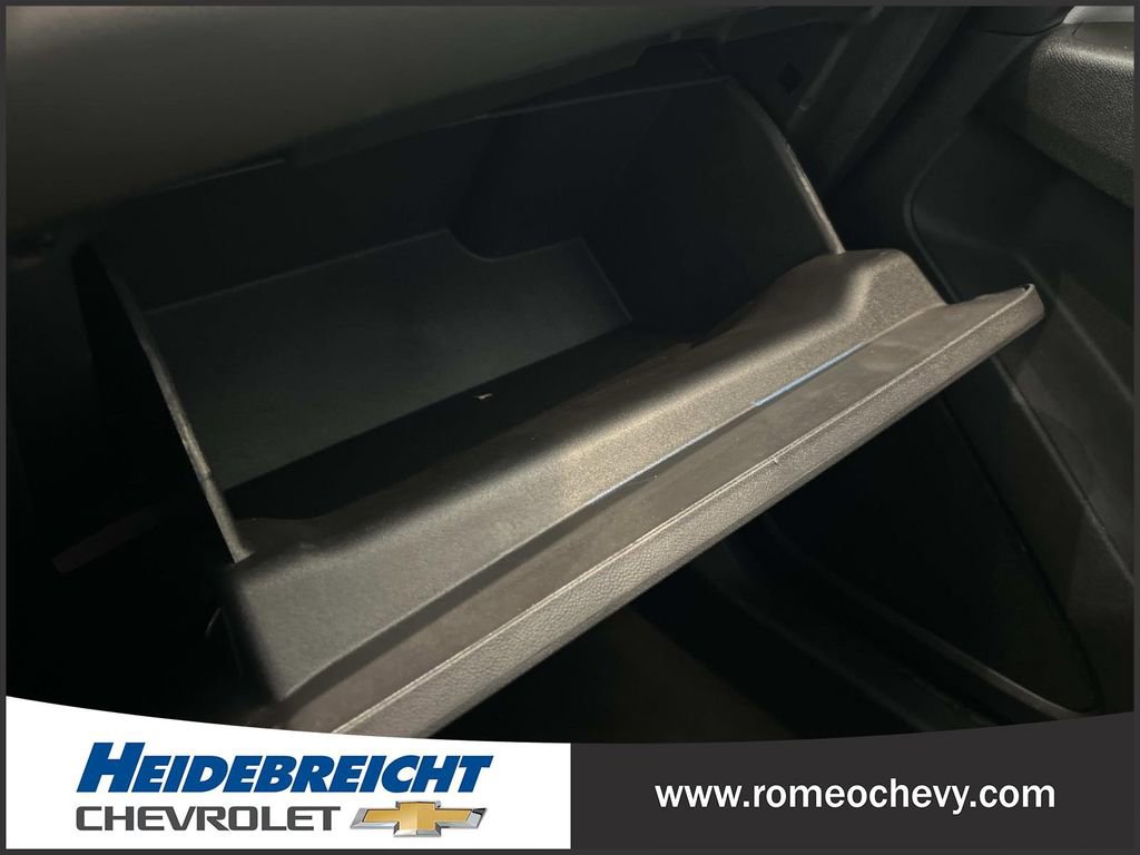 Used 2023 Chevrolet Equinox LS FWD image 26