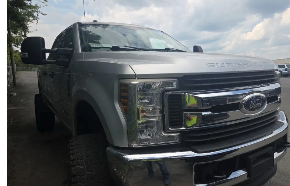 Used 2019 Ford F250 XLT AWD/4WD image 11