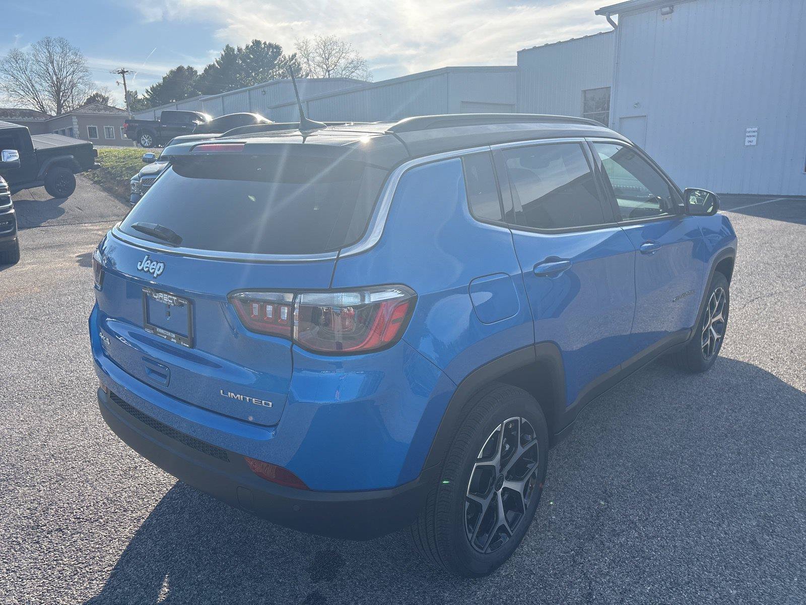 New 2026 Jeep Compass Limited AWD/4WD image 6