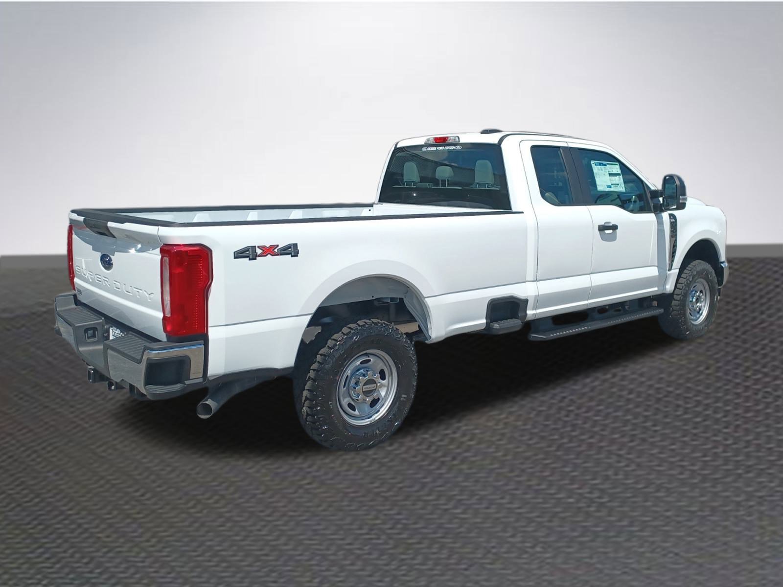 New 2026 Ford F250 XL w/ XL Off-Road Package image 4