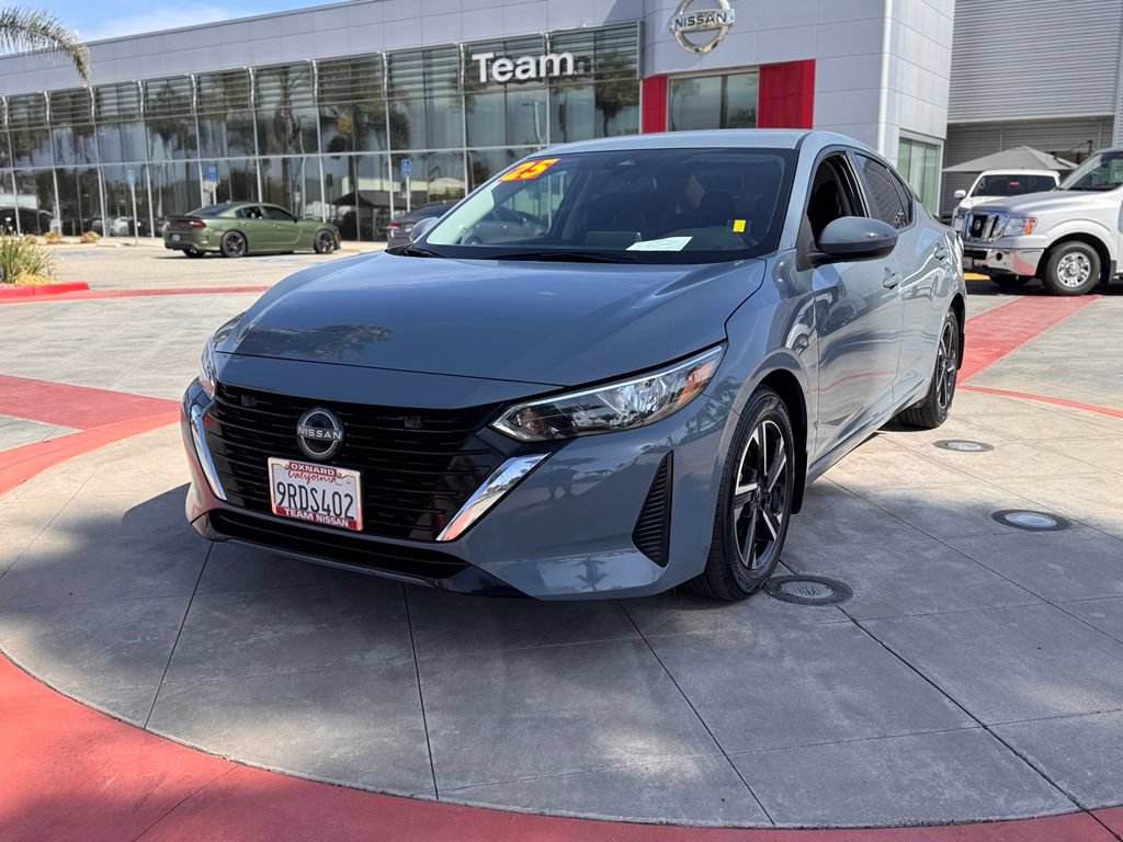 Certified 2025 Nissan Sentra SV FWD image 4