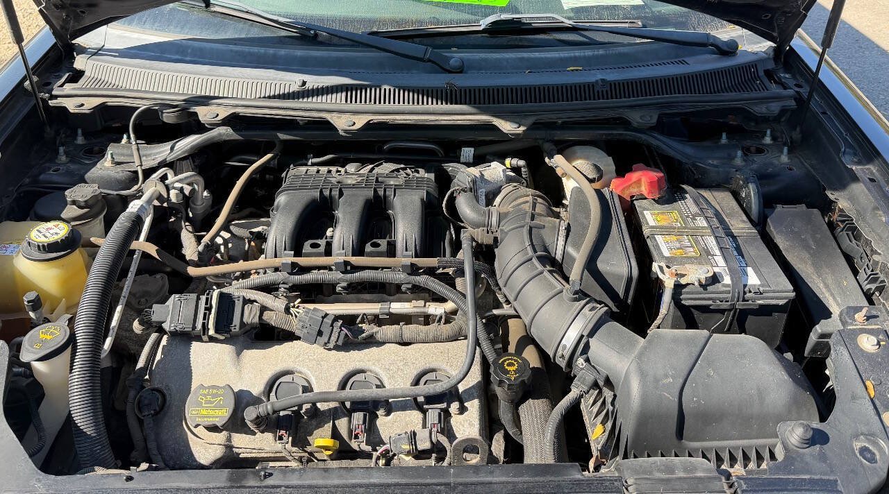 Used 2009 Ford Flex Limited FWD image 15