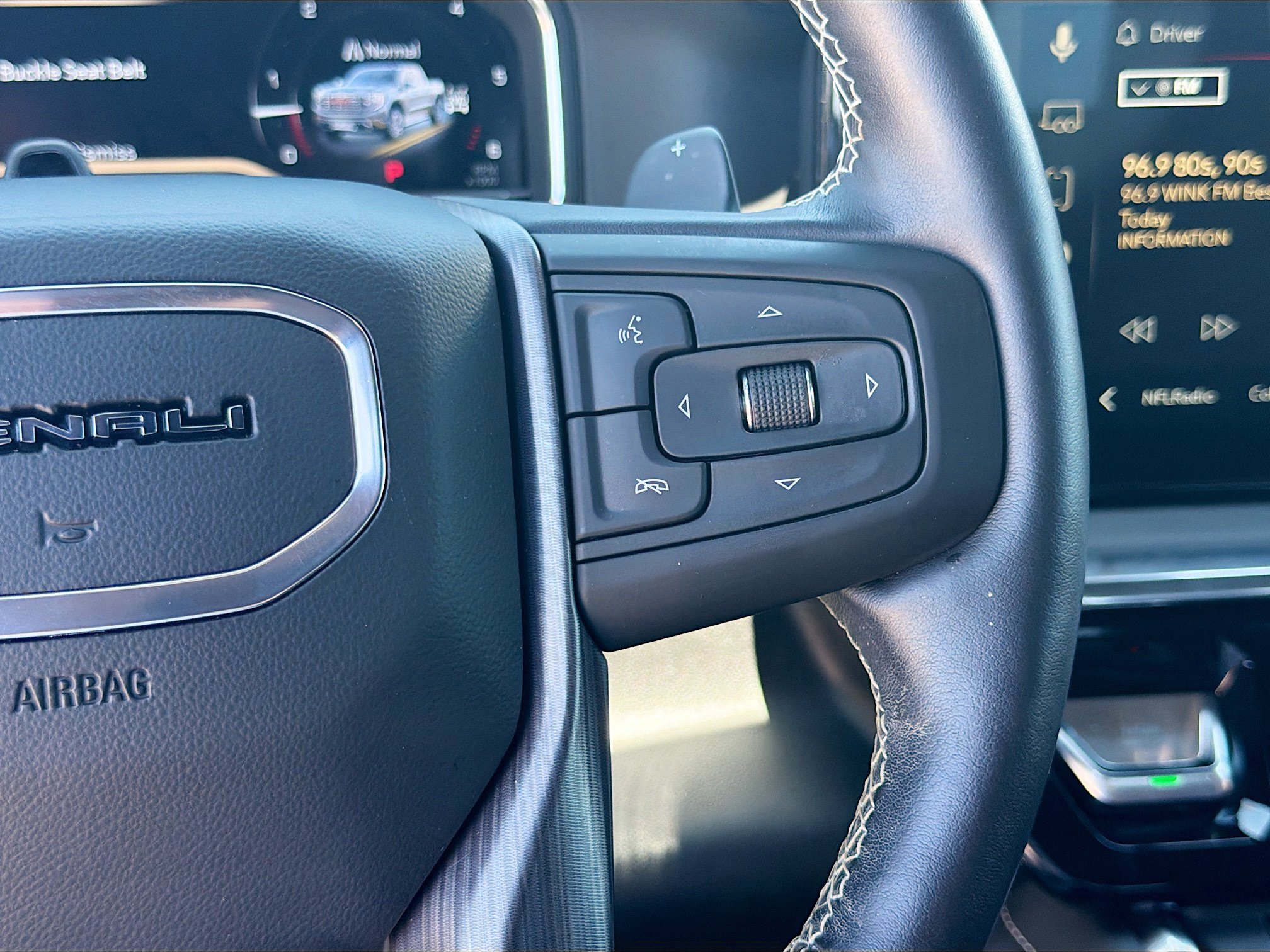 Used 2025 GMC Sierra 1500 Denali Ultimate AWD/4WD image 38