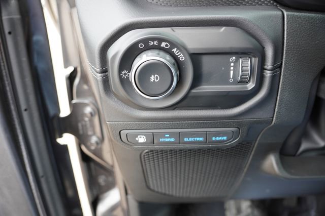 Certified 2025 Jeep Wrangler Unlimited Rubicon 4xe w/ Safety Group image 23