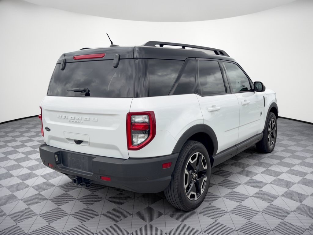Used 2022 Ford Bronco Sport Outer Banks w/ Tech Package AWD/4WD image 9