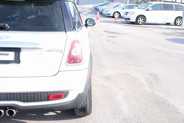 Used 2010 MINI Cooper S image 31