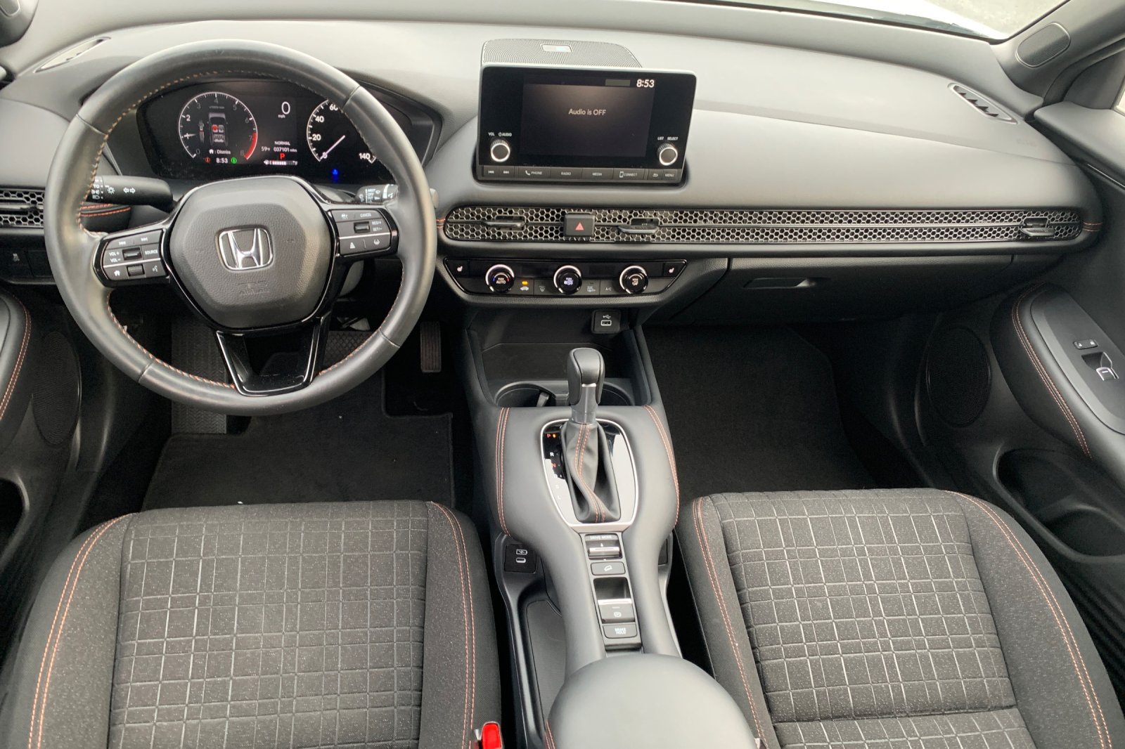 Used 2024 Honda HR-V Sport image 17