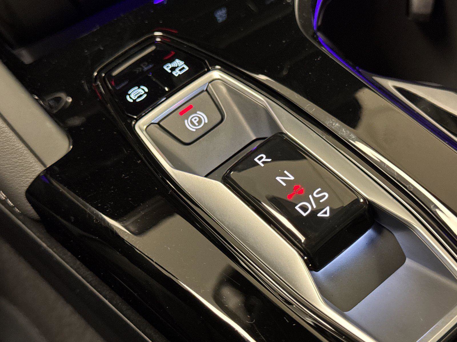 Certified 2025 Audi Q5 Premium w/ Convenience Package AWD/4WD image 22
