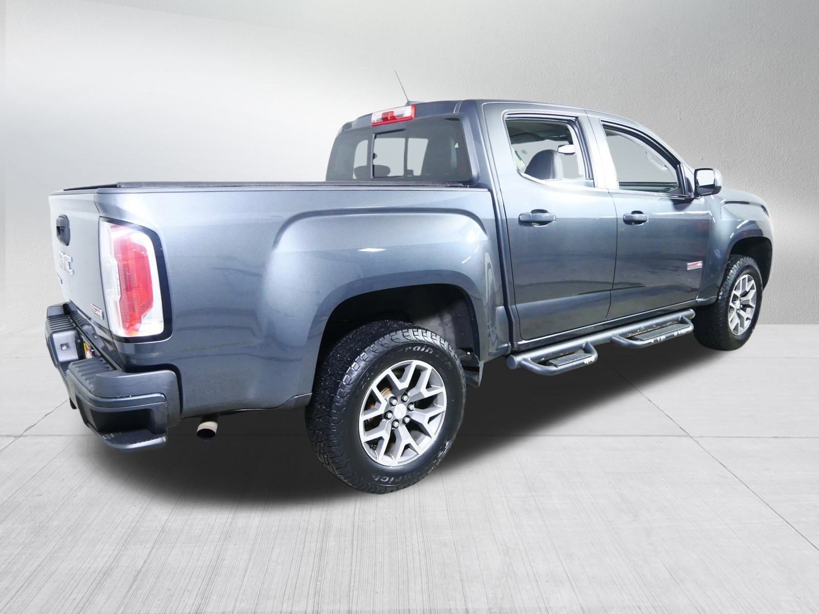 Used 2015 GMC Canyon SLE w/ All-Terrain Package image 7